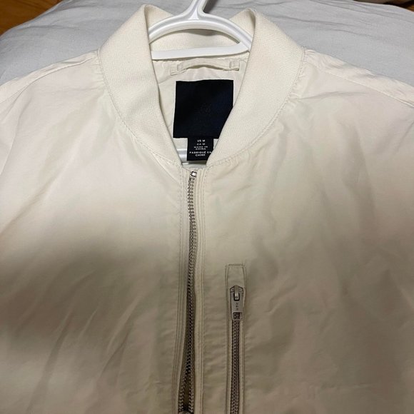White Bomber Jacket H&M - Picture 2 of 3